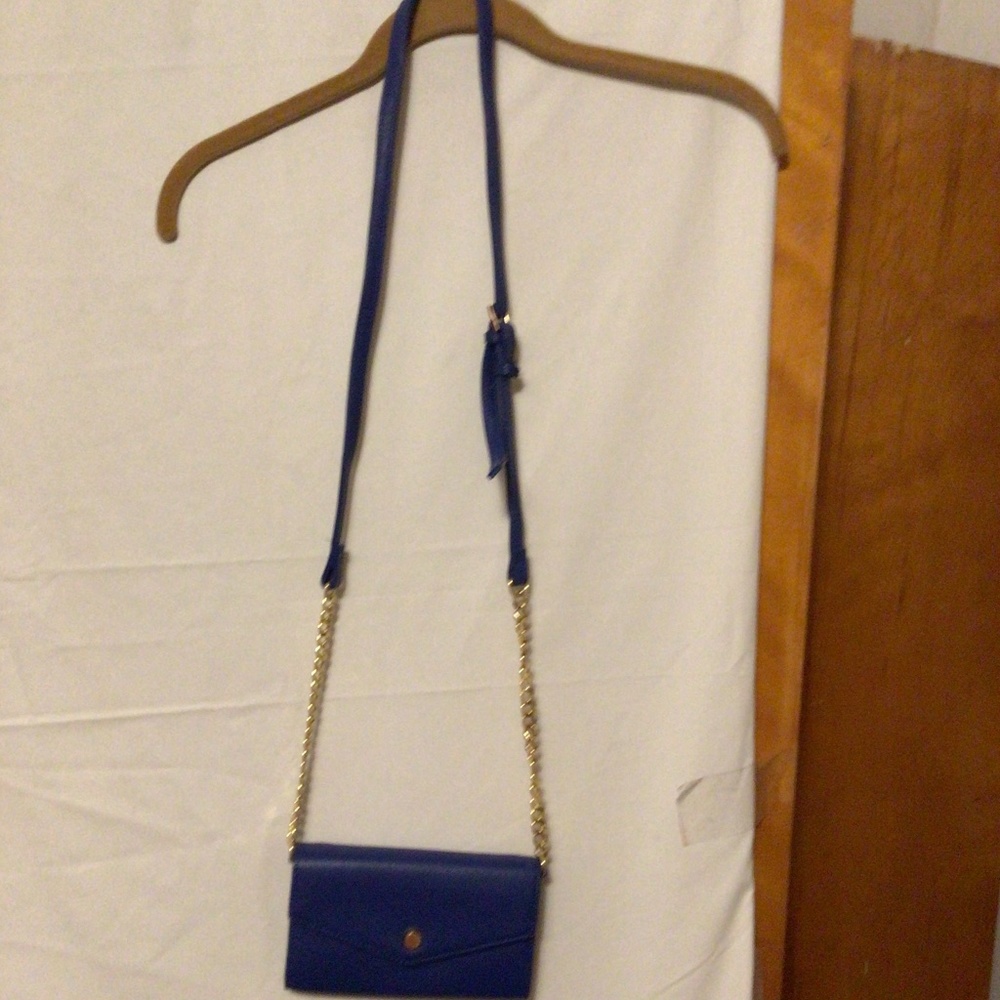 Stella & Max leather  cross body convertable to wallet